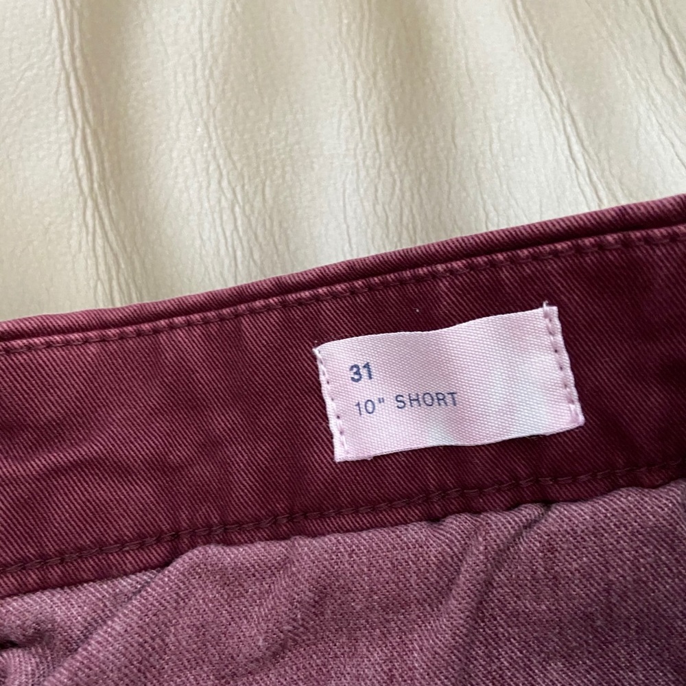 4/15 💖Gap Shorts! Size-31 - Picture 6 of 7